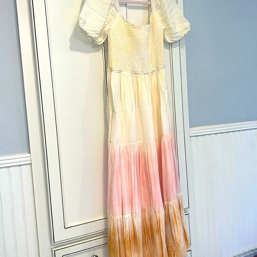 NWOT on or off shoulder lined dress